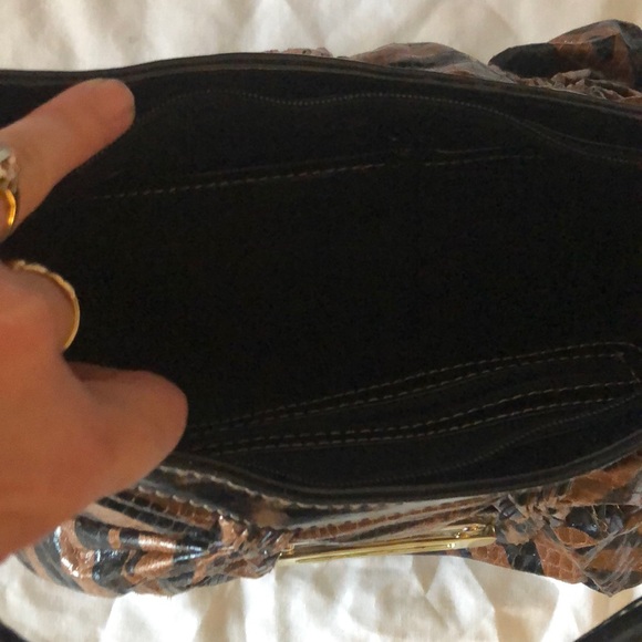 Strada - Picture 3 of 3